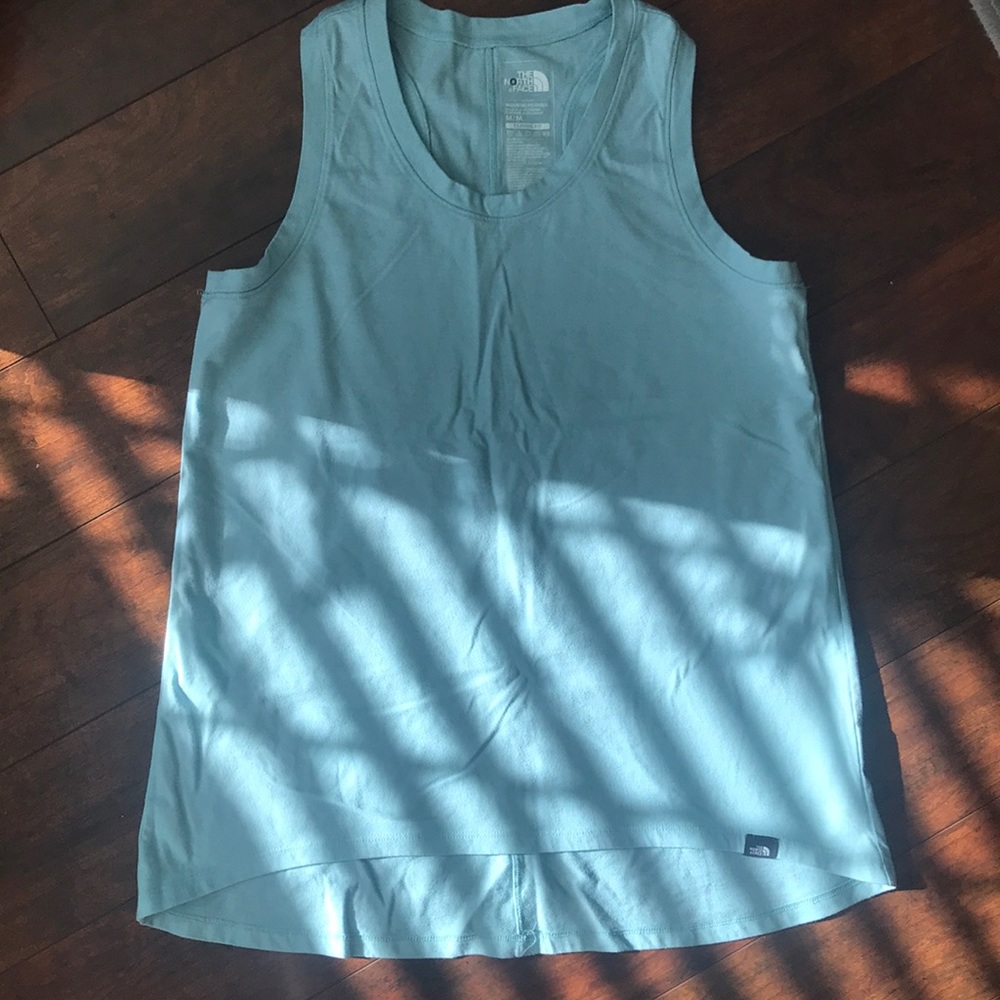 NWOT north face top